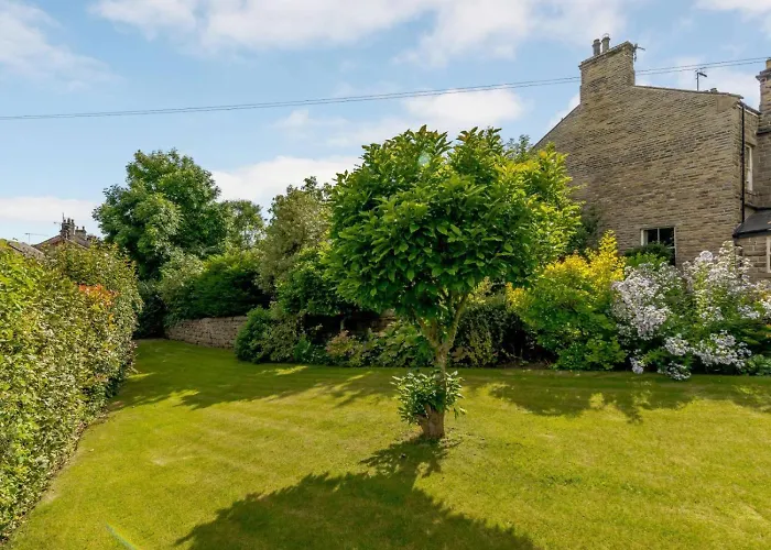 5 Bed In Harrogate Oc-83663 * Summer Bridge