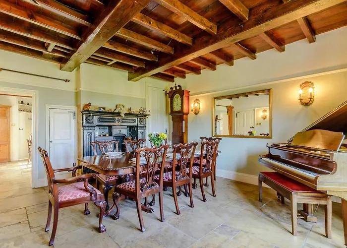 5 Bed In Harrogate Oc-83663 * Summer Bridge