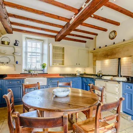 5 Bed In Pateley Bridge 83663 Holiday home Summer Bridge